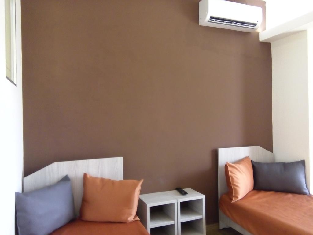 Karavos Hotel Apartments Архангелос Стая снимка