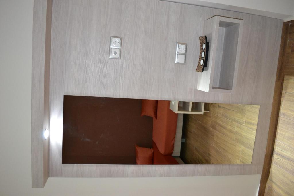 Karavos Hotel Apartments Архангелос Екстериор снимка